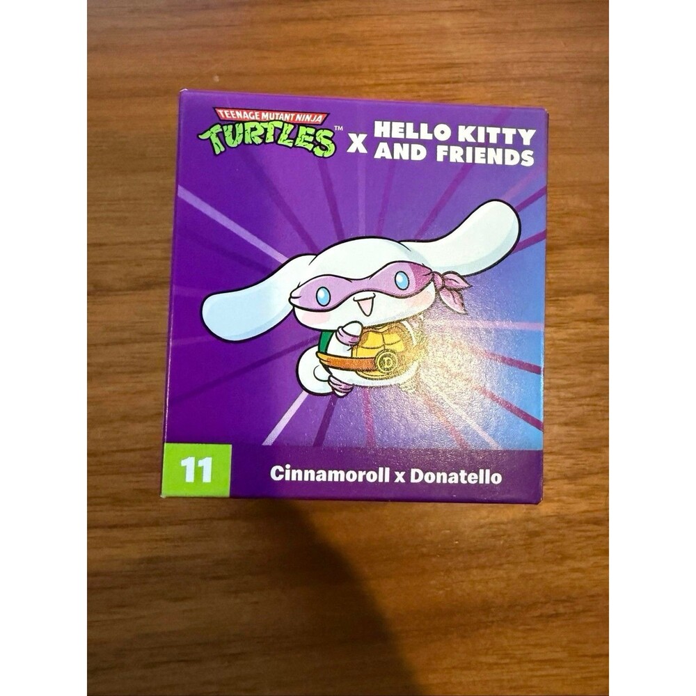 Sanrio Teenage Mutant Ninja Turtles Cinnamoroll Donatello action figure purple